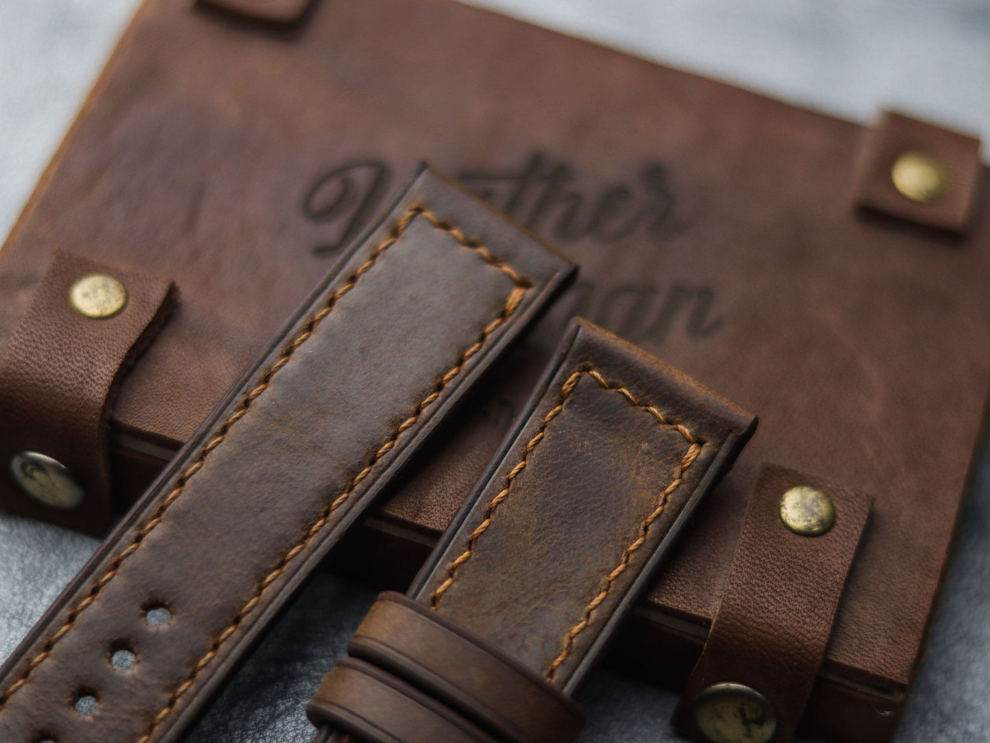 WOOD BROWN HAND-CRAFTED WATCH STRAPS - BOX STITCHED