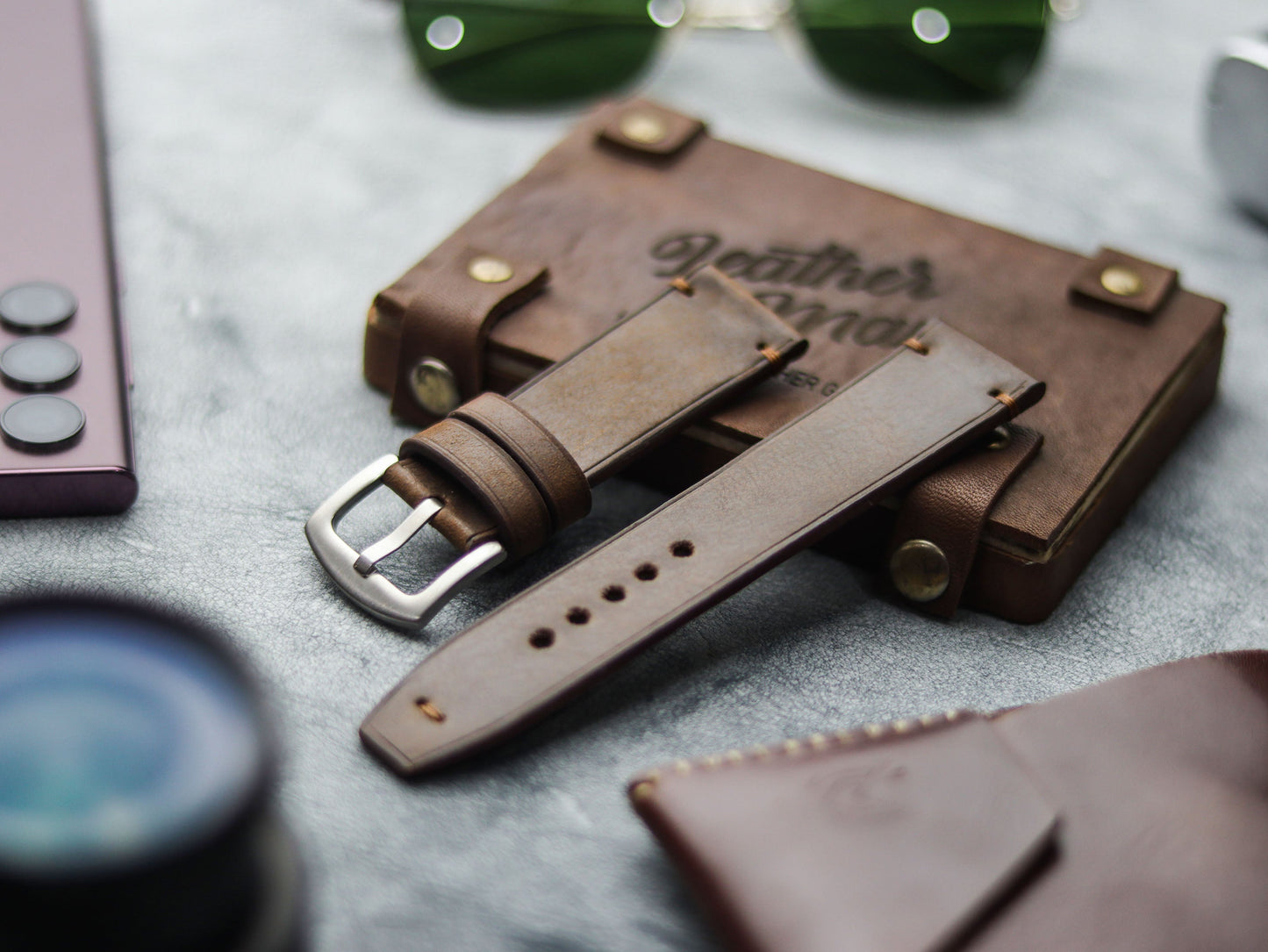 WOOD BROWN HAND-CRAFTED WATCH STRAPS - MINIMAL STITCHED