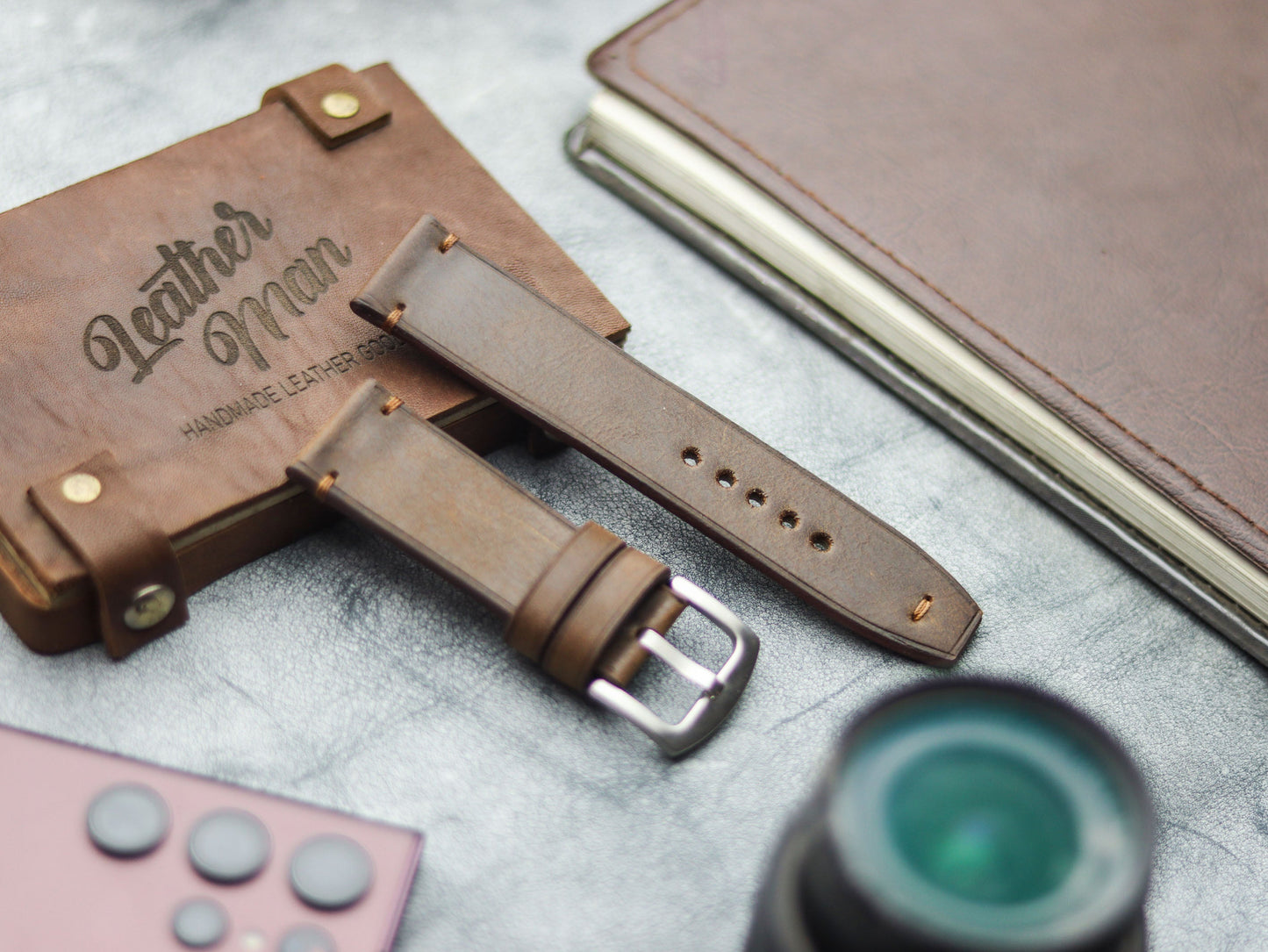 WOOD BROWN HAND-CRAFTED WATCH STRAPS - MINIMAL STITCHED