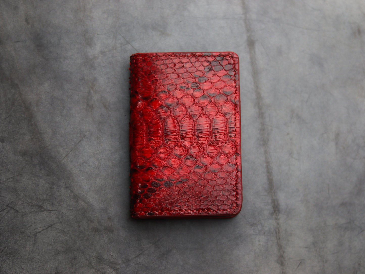 ARTEMUS - BIFOLD WALLET VENETIAN RED PYTHON SKIN