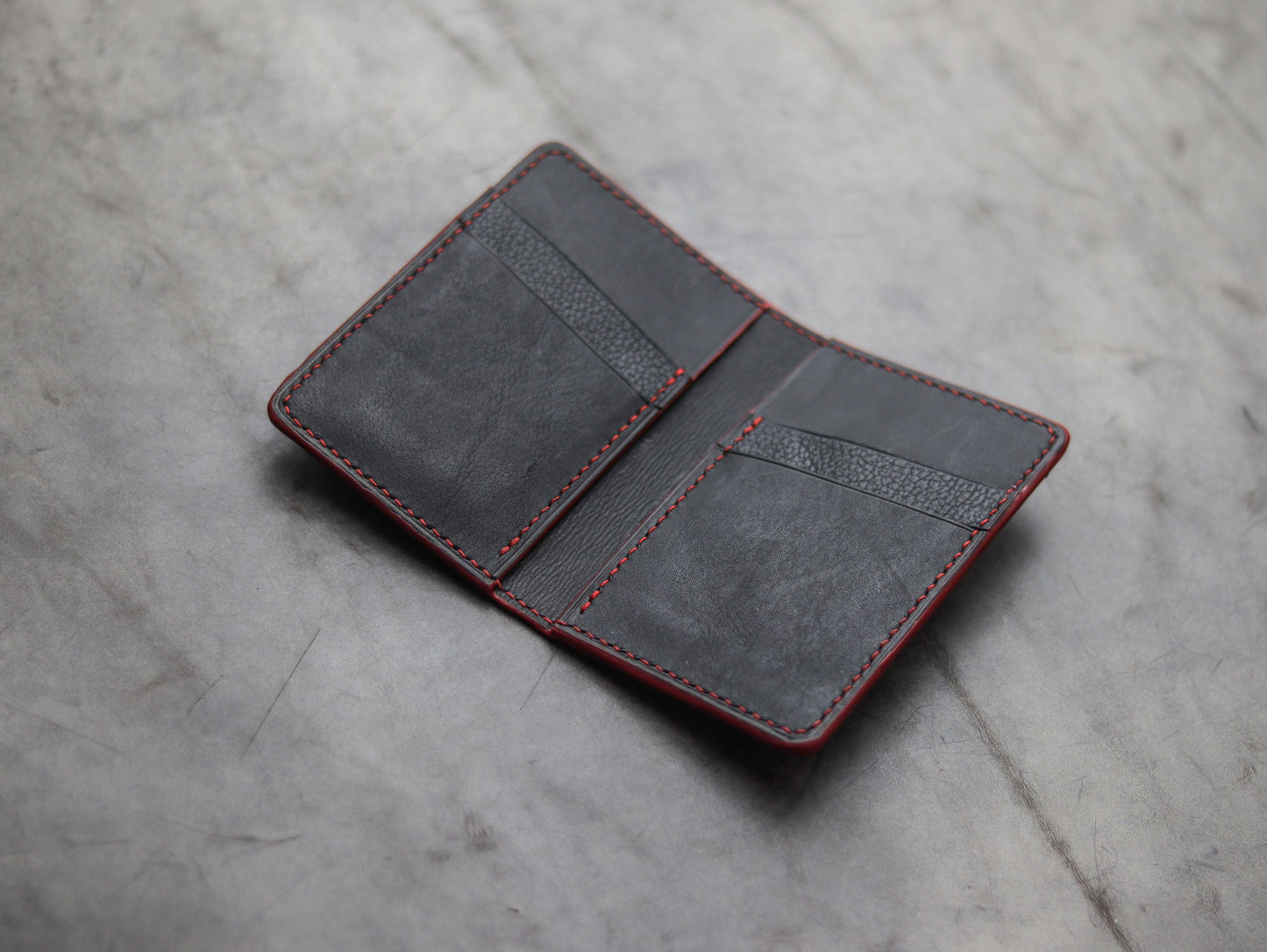 ARTEMUS - BIFOLD WALLET VENETIAN RED PYTHON SKIN