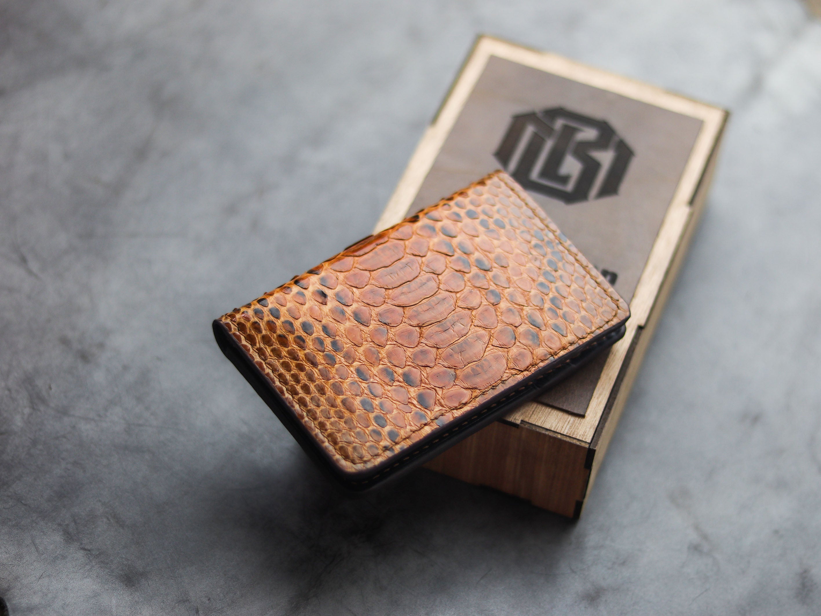 ARTEMUS - BIFOLD WALLET COPPER BROWN PYTHON SKIN