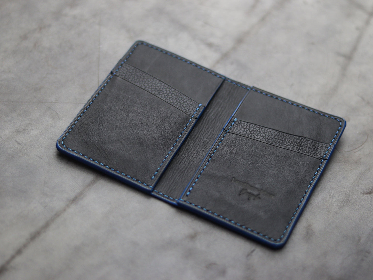 ARTEMUS - BIFOLD WALLET CERULEAN BLUE PYTHON SKIN