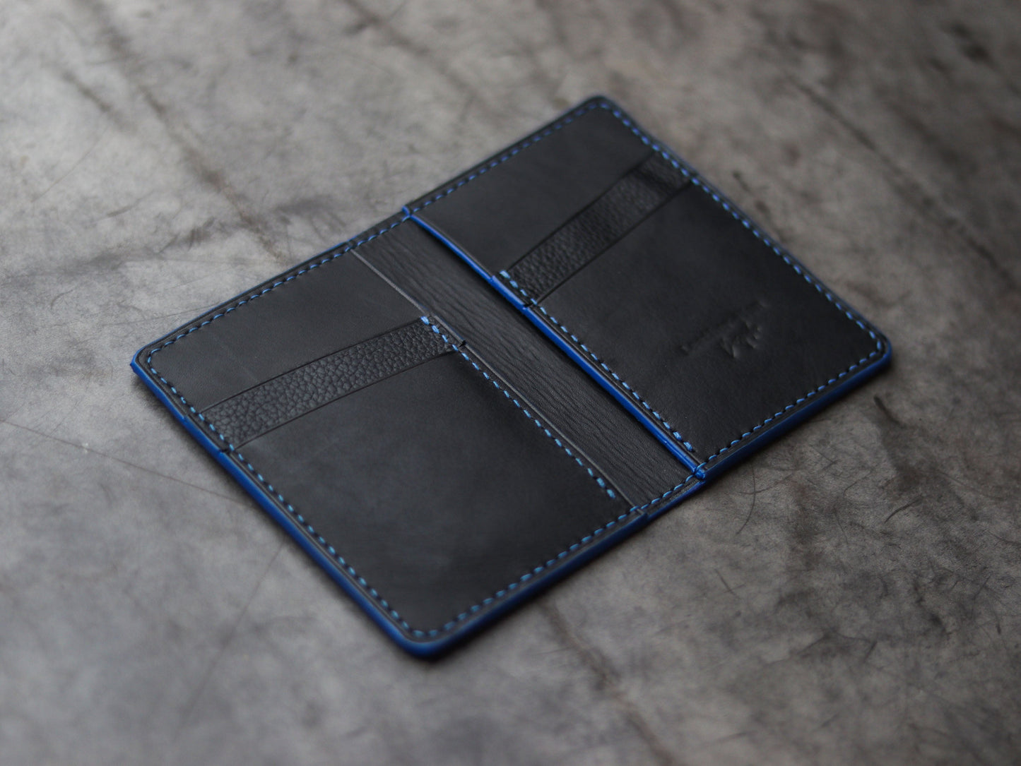 ARTEMUS - BIFOLD WALLET CERULEAN BLUE PYTHON SKIN