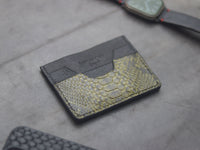 AUGUSTUS - MINIMAL WALLET JUNIPER GREEN PYTHON SKIN