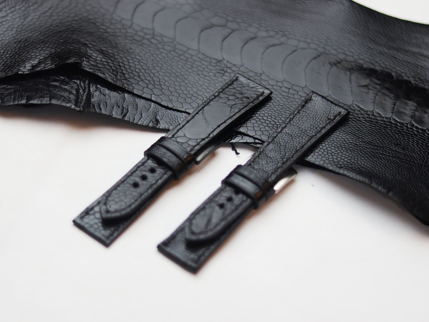 OSTRICH LEG SKIN WATCH STRAPS - RAVEN BLACK (KNEE SIDE)