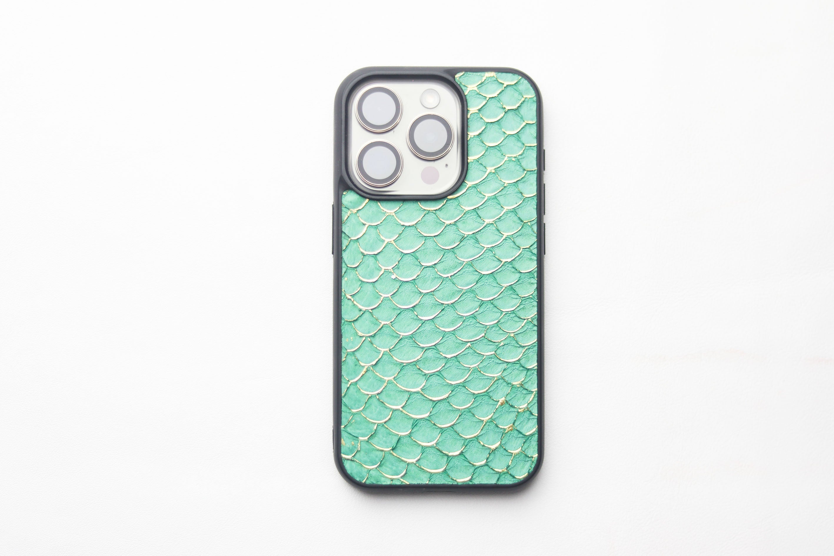 SEA FOAM GREEN TILAPIA FISH SKIN PHONE CASE