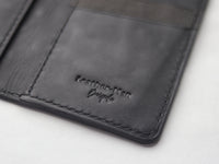 ARTEMUS - BIFOLD CARD WALLET RAVEN BLACK OSTRICH SKIN