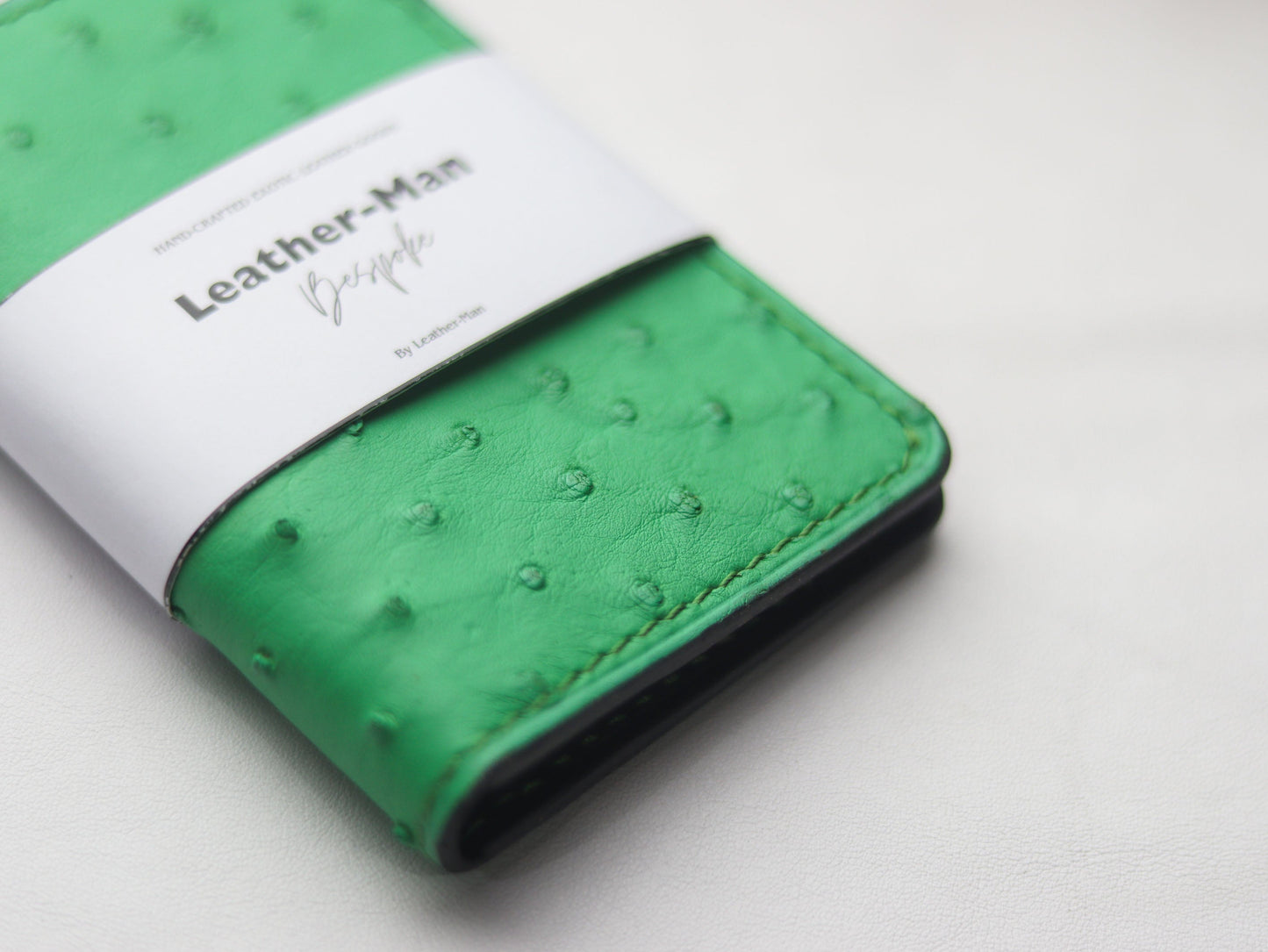 ARTEMUS - BIFOLD CARD WALLET PARAKEET GREEN OSTRICH SKIN